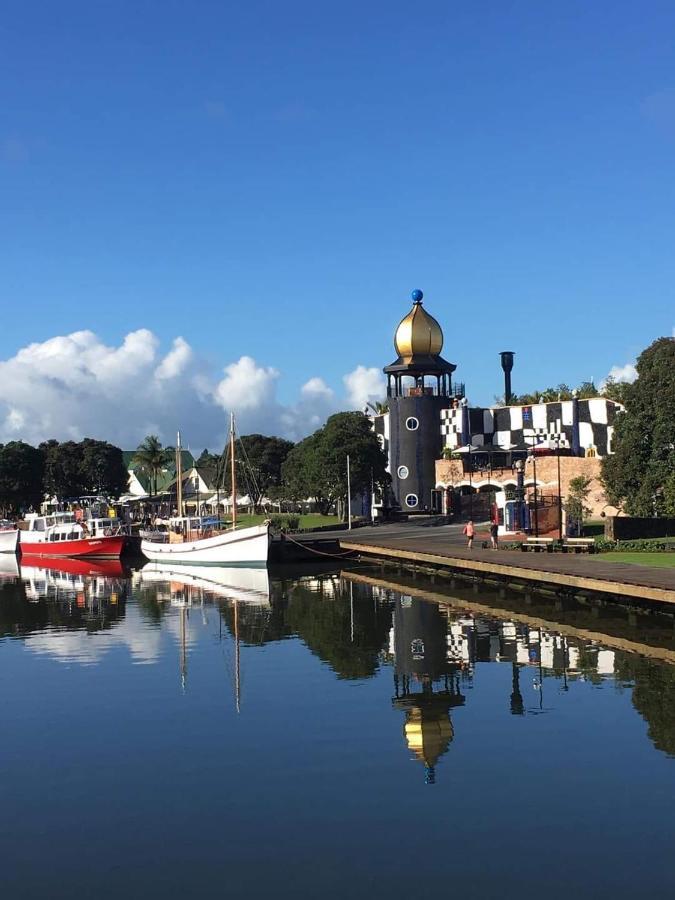 Апартаменты On The Water Boat House Фангареи Экстерьер фото